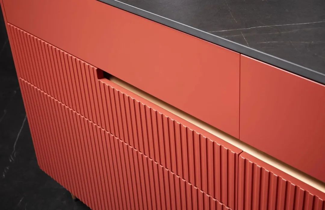 电视柜玻璃柜_电视柜玻璃碎了能换吗_新款玻璃电视柜图片