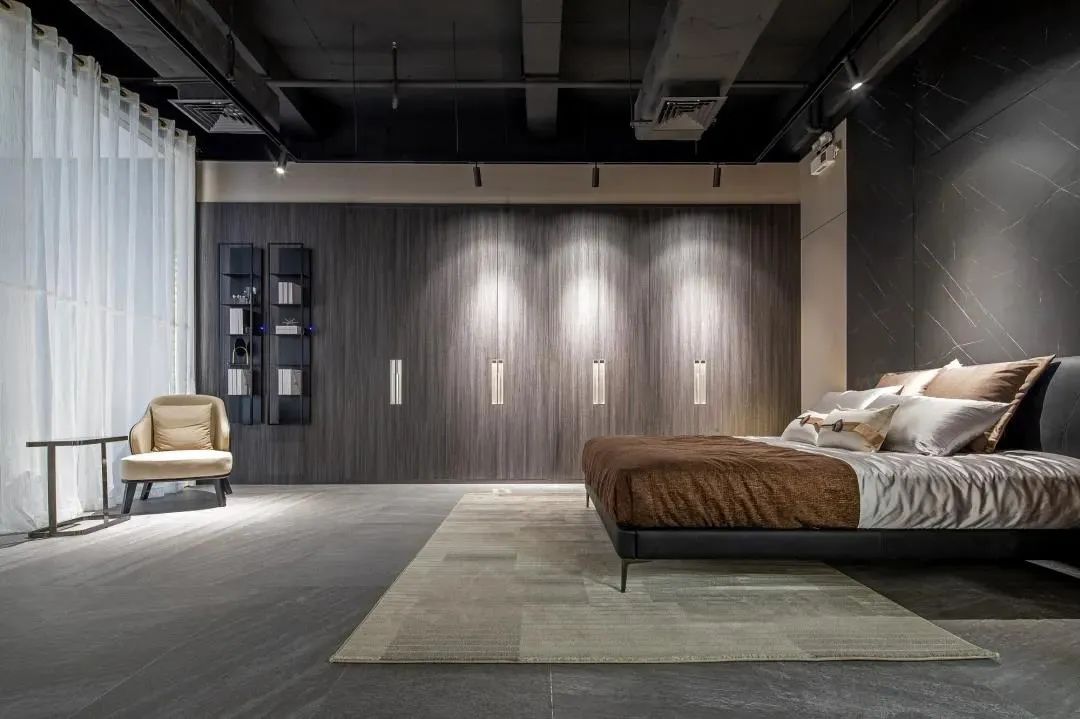 新款玻璃电视柜图片_电视柜玻璃柜_电视柜玻璃碎了能换吗