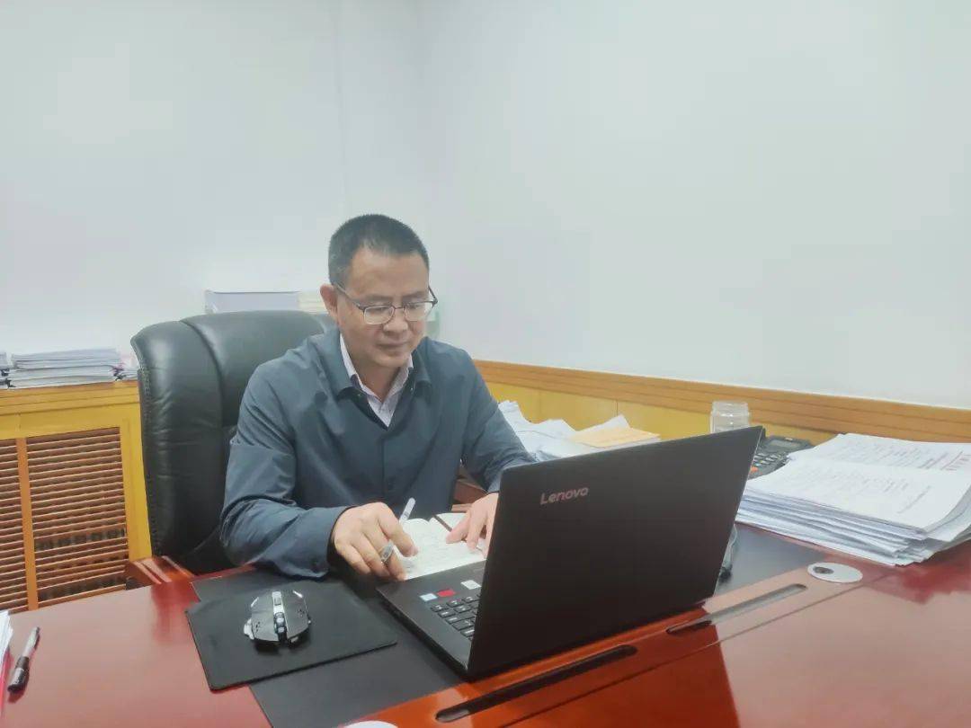 公安局长一行到景区现场_公安局长调研产业园区_公安局长调研指导工作