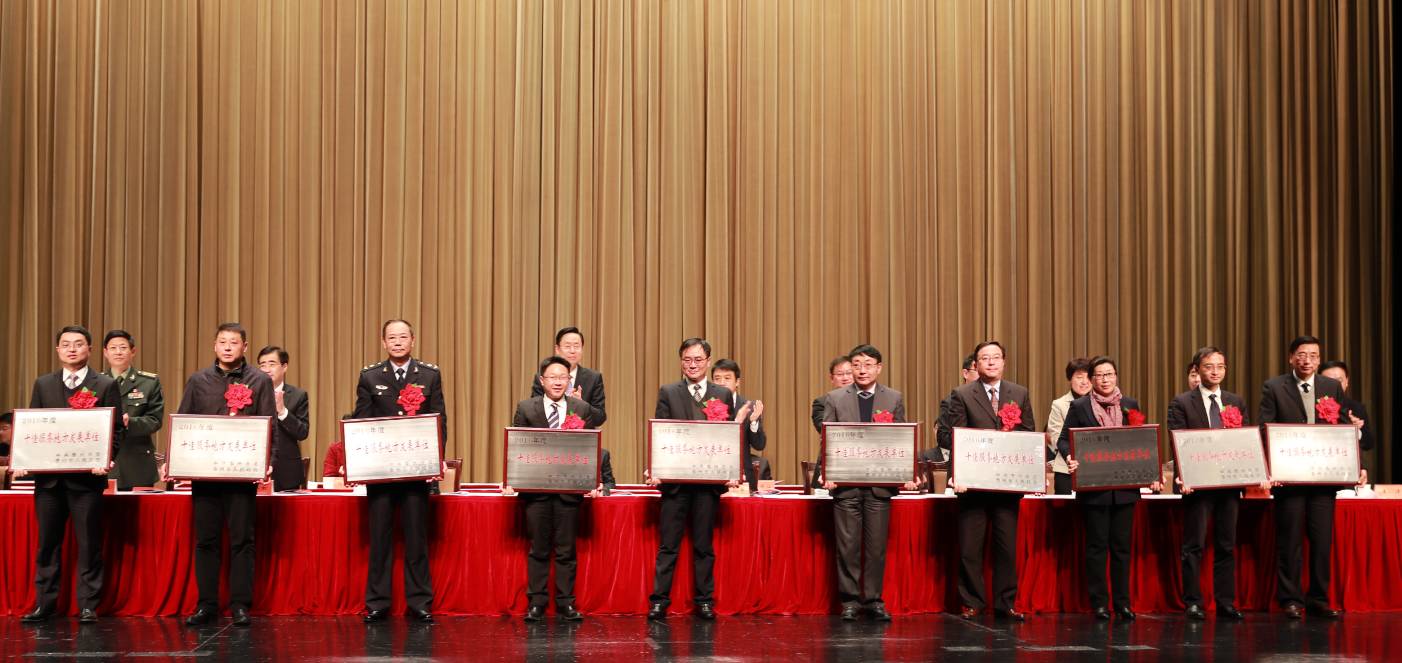 公安局长调研产业园区_局长公安调研园区产业工作_市公安局长到派出所调研