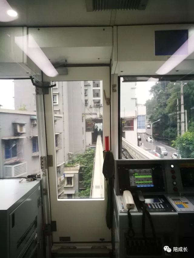 重庆方特公园营业时间_重庆方特科幻主题公园_重庆方特科幻公园上午人多还是下午人多?