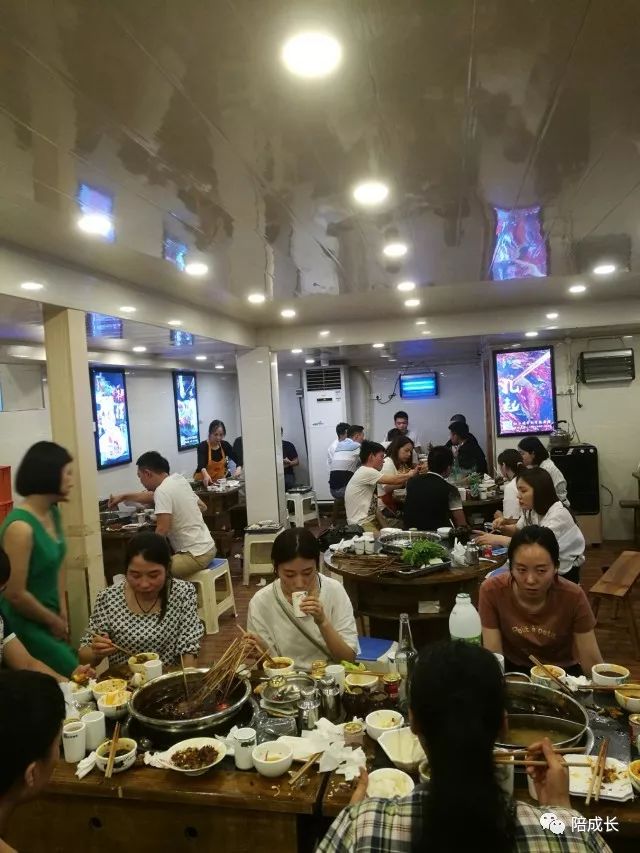 重庆方特科幻公园上午人多还是下午人多?_重庆方特科幻主题公园_重庆方特公园营业时间