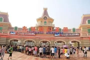 重庆方特科幻主题公园_重庆方特科幻公园开门了吗_重庆方特科幻公园上午人多还是下午人多?