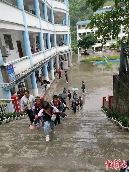 一座山_一个山两个山三个山各念什么_山海师山