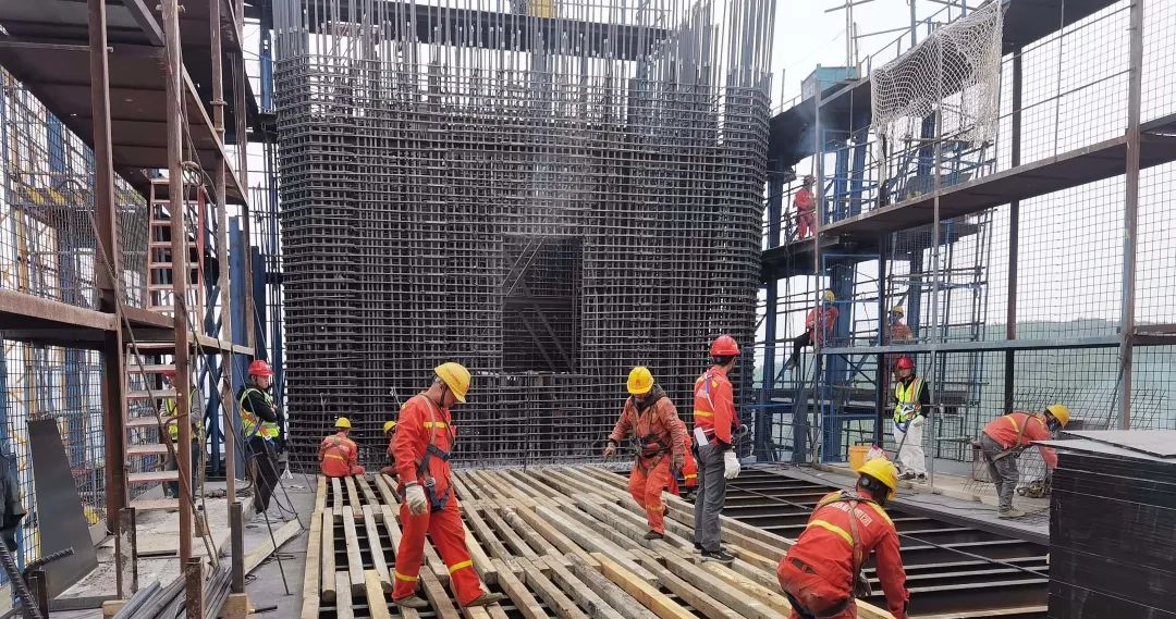 钢管混凝土 拱桥 midas 模型_钢管混凝土拱桥建模_钢管混凝土拱桥施工动画