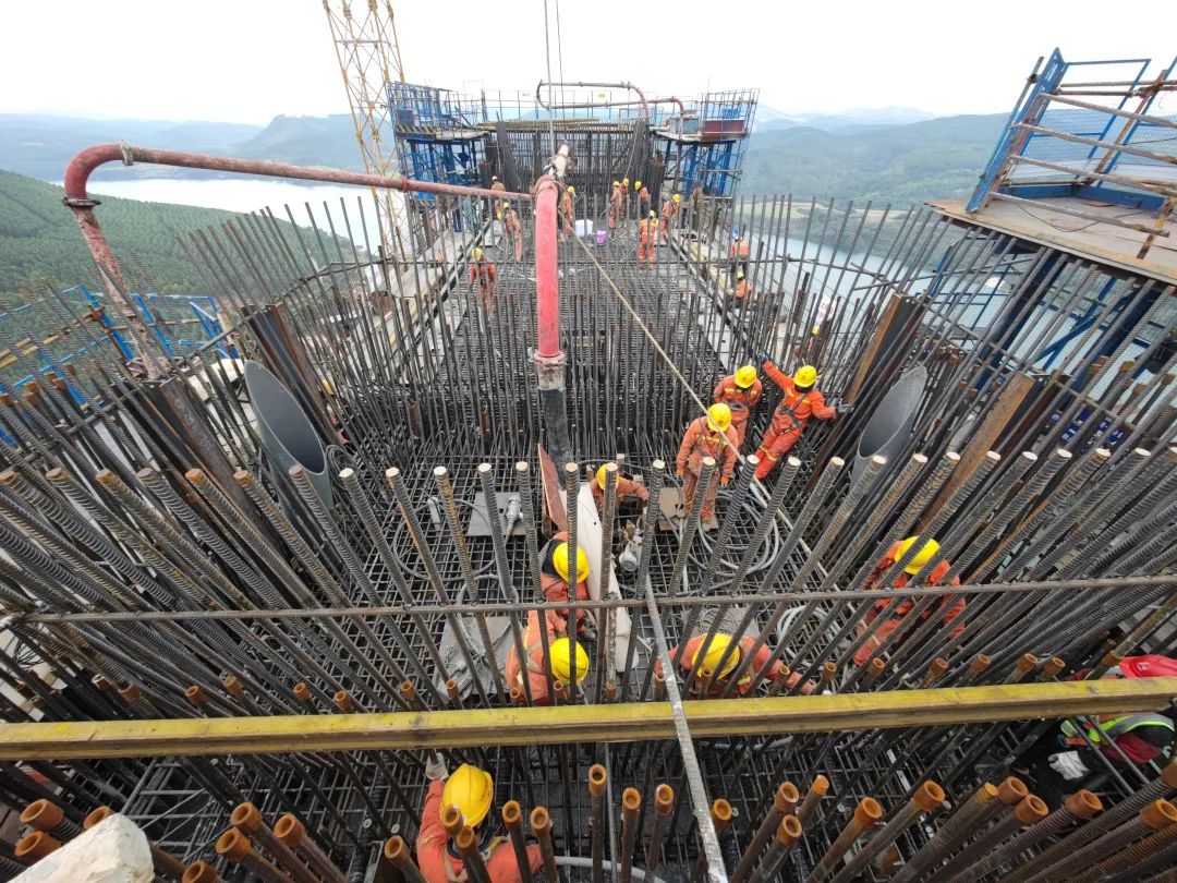 钢管混凝土拱桥施工动画_钢管混凝土 拱桥 midas 模型_钢管混凝土拱桥建模