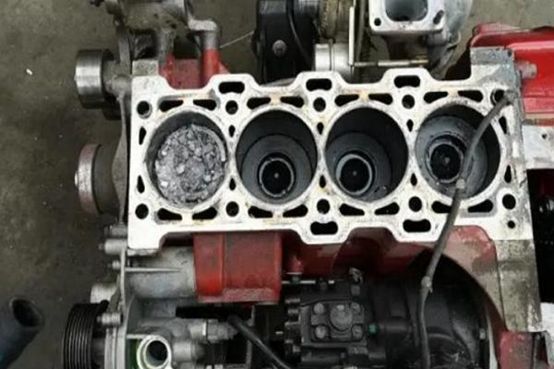 发动机哒哒响是拉缸了吗-有驾