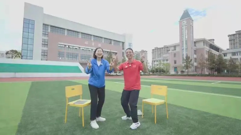 新闻稿节目主持类评论模板_新闻评论节目主持词_新闻评论类节目主持稿