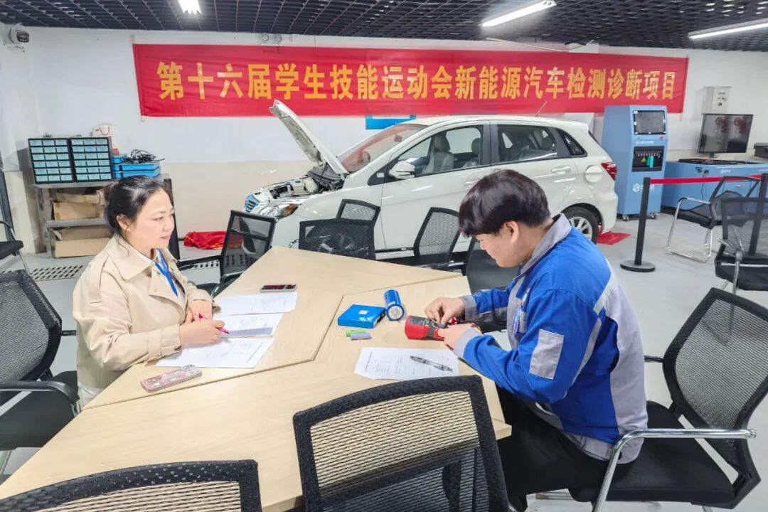 活塞连杆组的拆卸_活塞连杆组的拆装步骤视频_活塞连杆组的拆装