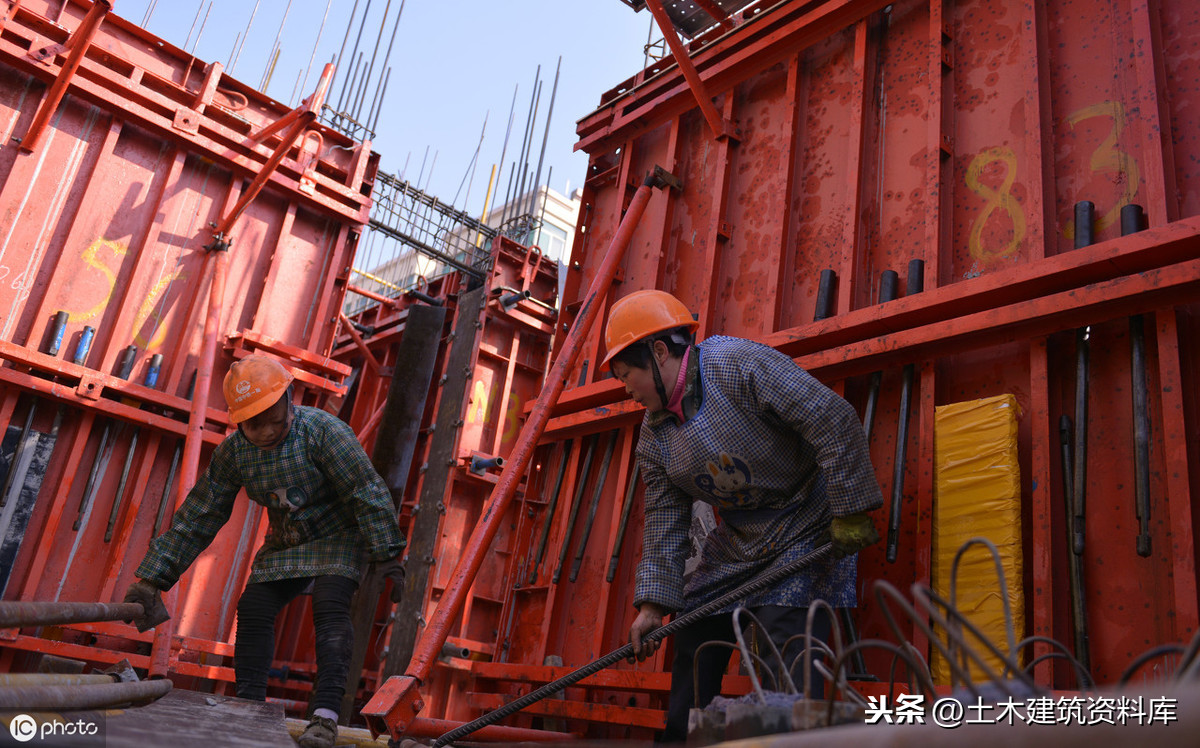 钢模板支撑架_钢模板支撑体系搭设规范_钢模板钢支撑