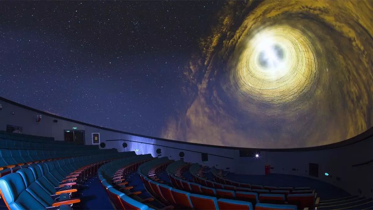 北京天文馆4d电影哪个好_北京天文馆4d电影时间_北京天文馆电影时间表