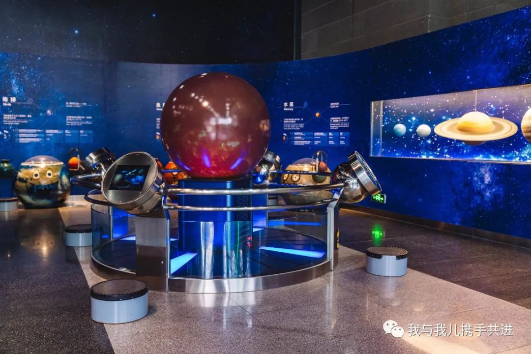 天文馆4d电影播放时间_北京天文馆4d电影哪个好_北京天文馆4d电影时间