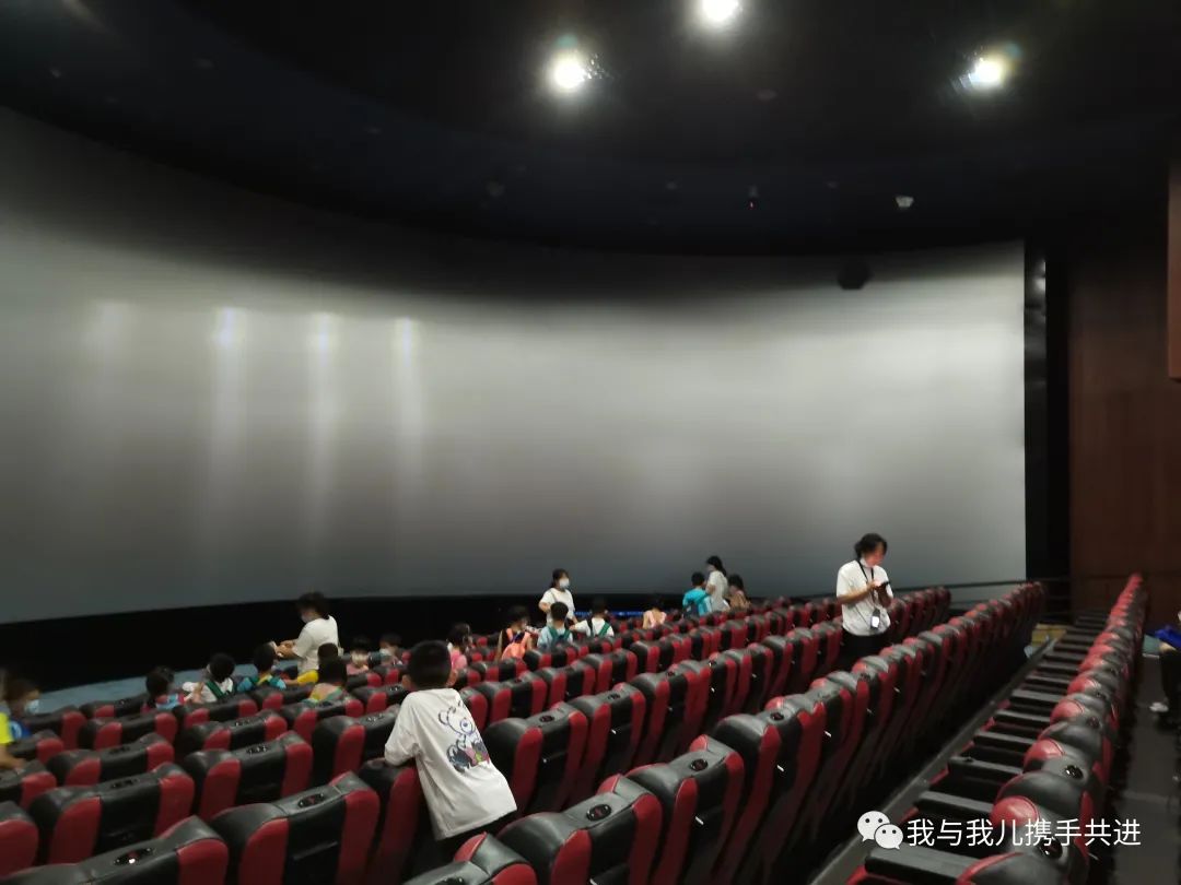 天文馆4d电影播放时间_北京天文馆4d电影时间_北京天文馆4d电影哪个好