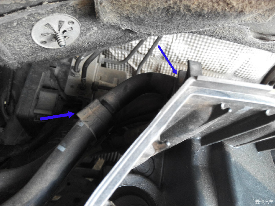 1.6的明锐车主教你怎么清洗您的爱车节气门