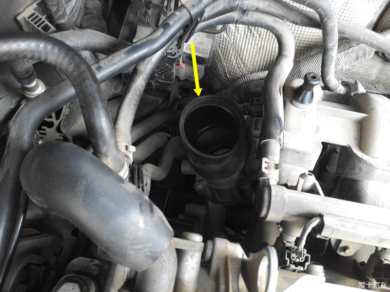 1.6的明锐车主教你怎么清洗您的爱车节气门