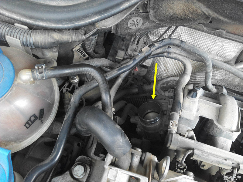 1.6的明锐车主教你怎么清洗您的爱车节气门