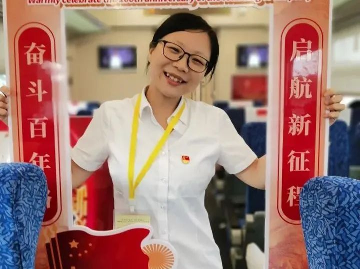 万世高中在哪_万世高中音乐_高中万岁