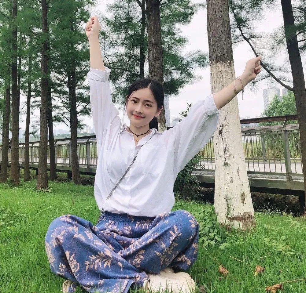 高中万岁_万世高中在哪_万世高中音乐