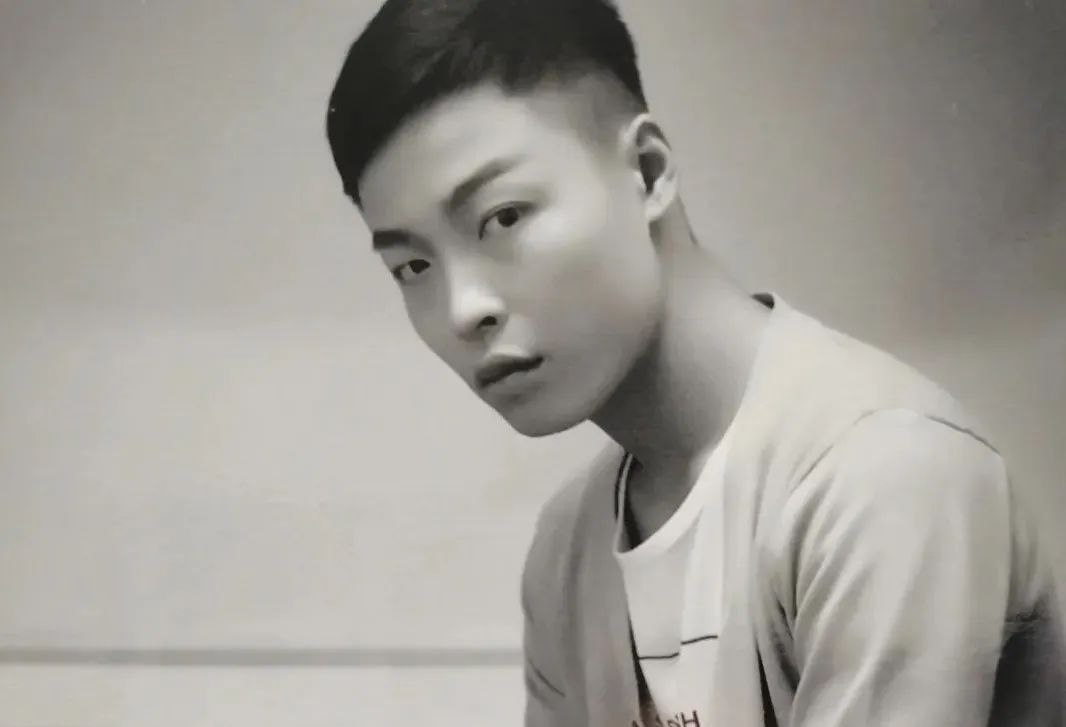 万世高中音乐_高中万岁_万世高中在哪