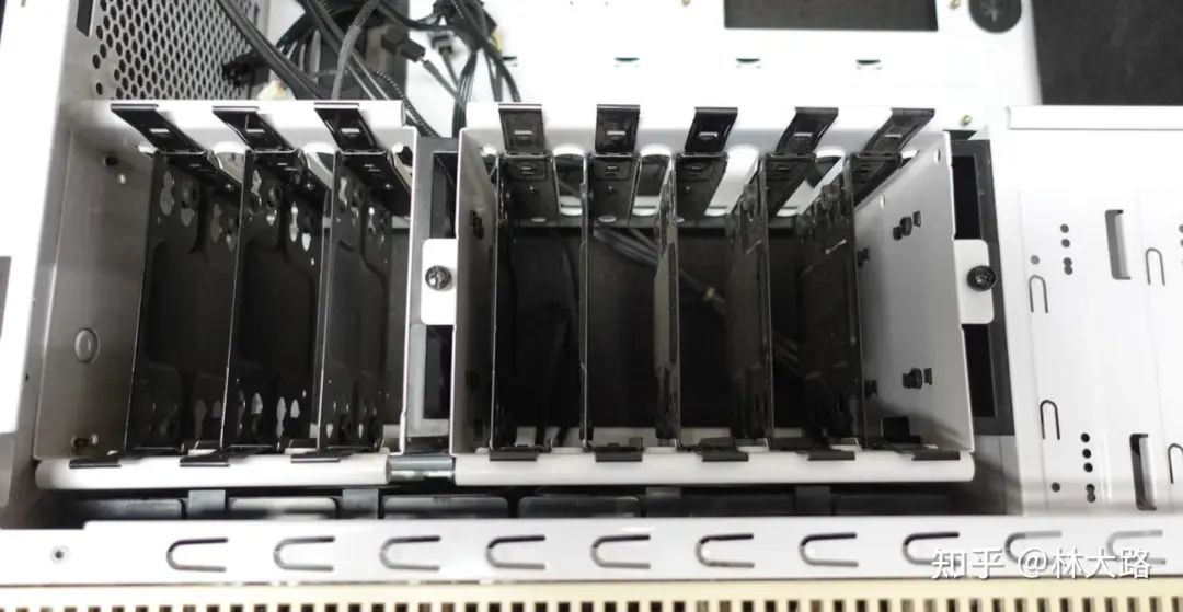 机箱什么风扇静音_机箱风扇超静音_机箱散热风扇静音