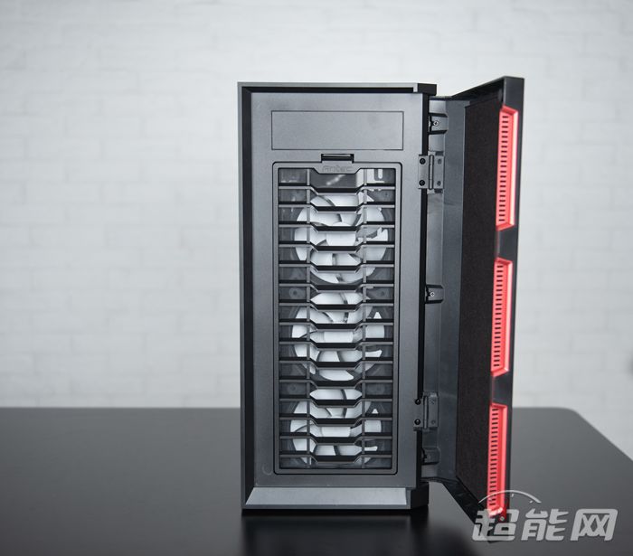 风扇机箱静音怎么解决_机箱什么风扇静音_机箱风扇超静音