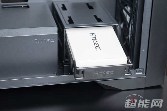 机箱风扇超静音_风扇机箱静音怎么解决_机箱什么风扇静音