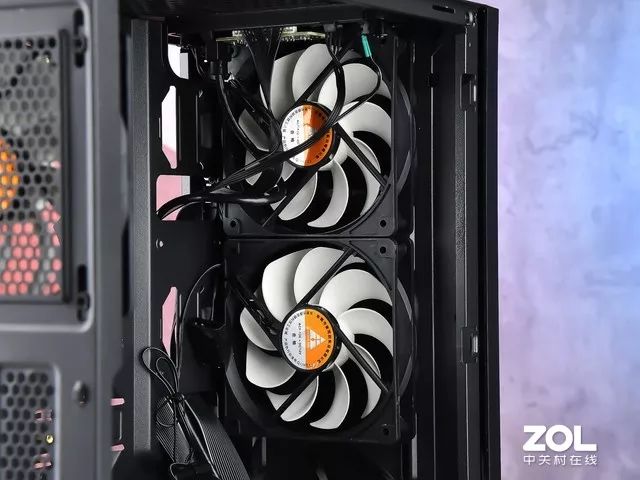 机箱散热风扇静音_风扇机箱静音怎么解决_机箱什么风扇静音
