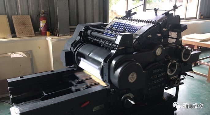 贴纸印刷生产_防伪贴纸生产厂家_防伪不干胶贴纸印刷厂