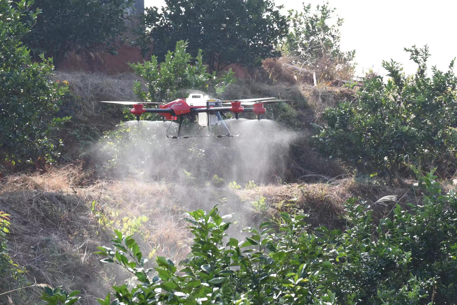 无人机打药多少钱一台_植保无人机应用案例_无人机喷洒农药技术