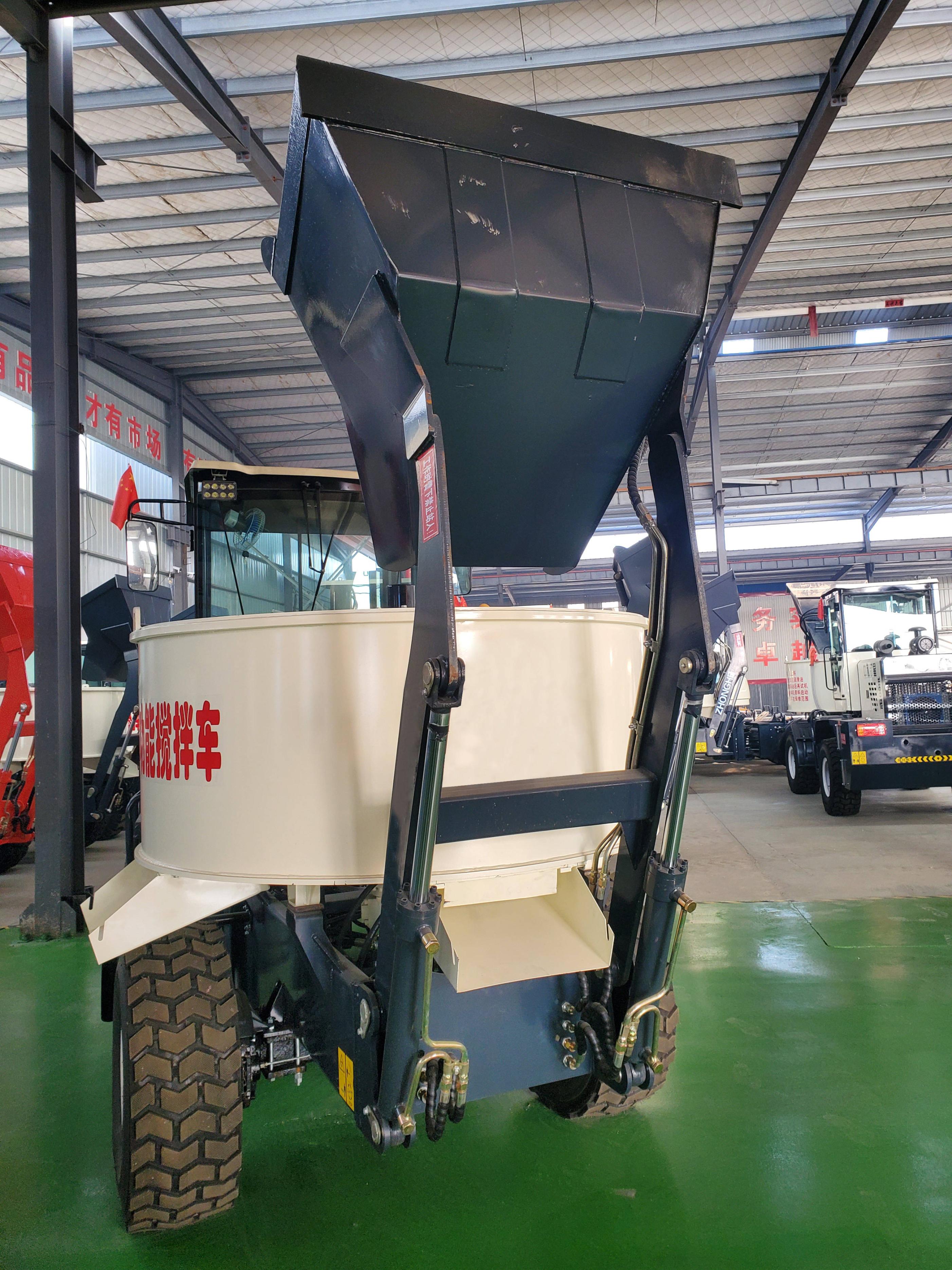 移动强制式搅拌机使用技巧_强制式砼搅拌机_混凝土搅拌车装料操作规范