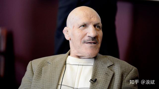 WWE十大任期起巨星_WWE摔角选手盘点_wwe狂野角斗士真的打吗?