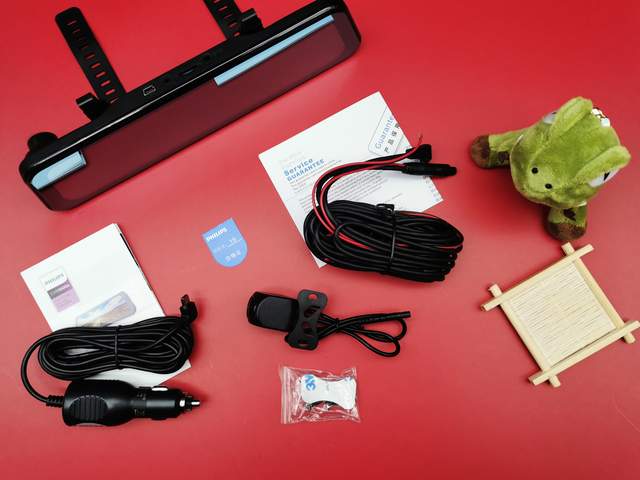 后视镜行车记录仪安装教程_黑金钢车载记录仪v62_飞利浦CVR1500行车记录仪