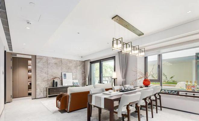 深圳南山金众云山海公馆地铁房_南山蛇口豪宅地带楼盘_广东省深圳市南山区小区地址