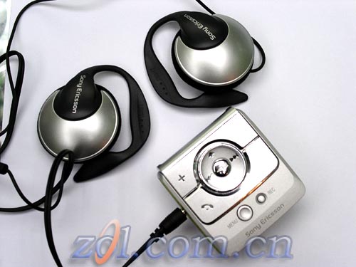 无线魅力 索爱HBM-30蓝牙MP3评测
