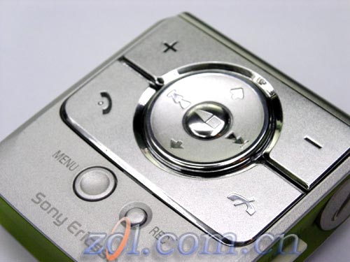 无线魅力 索爱HBM-30蓝牙MP3评测