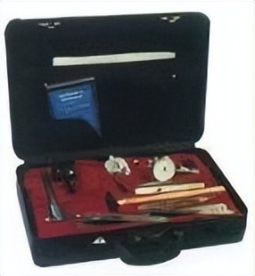  钢箱梁施工工艺流程 _箱梁横隔板图片_