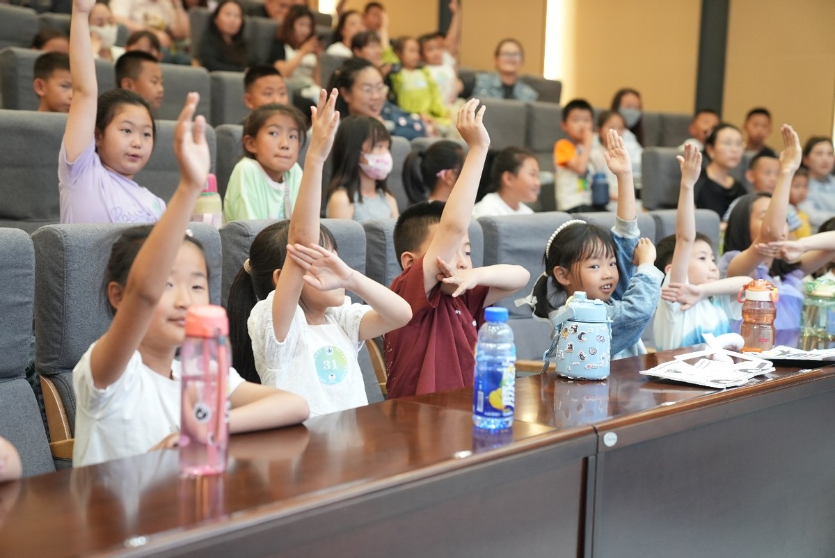 索尼探梦科技馆科普表演_乌兰察布市科技馆公益科普活动_索尼探梦免费门票