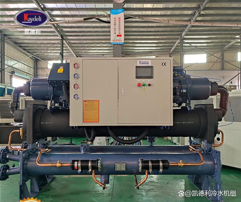 冷水机工作原理_工业制冷设备优势_日生电子制冷式冷水机