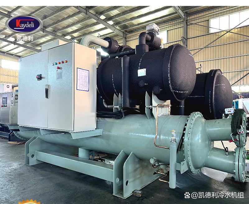冷水机工作原理_工业制冷设备优势_日生电子制冷式冷水机