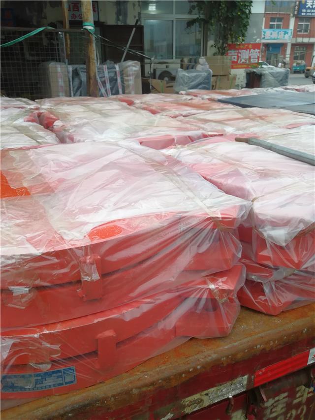 盆式橡胶支座工作原理_盆式橡胶支座构造特点_橡胶支座dm3