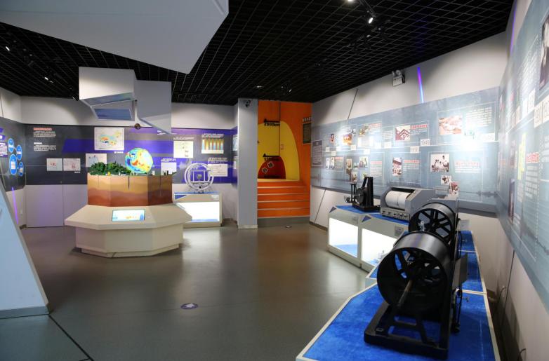 南京科技馆 机械滚球_地震仪发展历史_南京地震科学馆