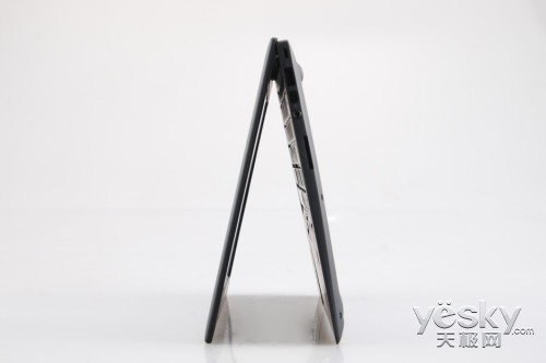 碳纤维顶盖更坚固ThinkPadX1预装WIN7