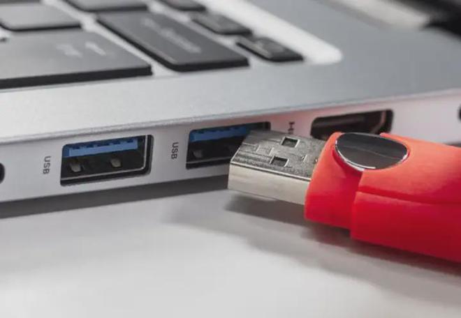 U盘无法打开提示格式化修复方法_为什么我的u盘打不开_U盘打不开数据恢复软件