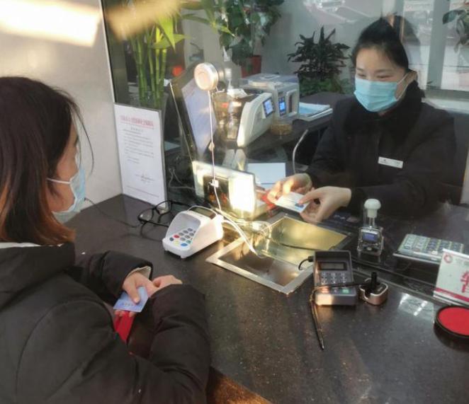 储蓄卡与借记卡区别_借记卡功能优势_借记卡和储蓄卡有什么区别