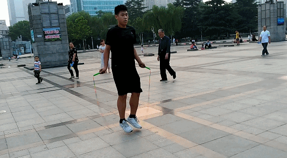 手持稳定器_飞宇SPG-C三轴手机稳定器_飞宇稳定器