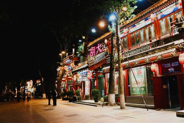 北京簋街营业到几点_北京簋街餐饮复苏_疫情后餐饮街外卖业务