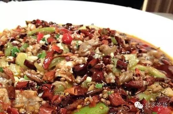 簋街夜宵推荐_北京簋街24小时美食街_北京簋街营业到几点