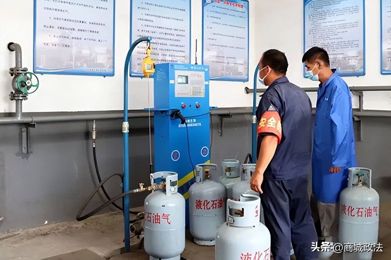 液化气罐爆炸原因_液化气泄漏预防措施_气体减压阀使用