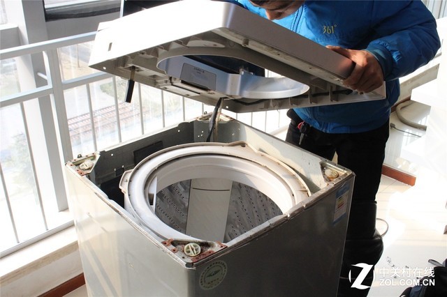 最污洗衣机拆解第二日 脏透的波轮洗衣机