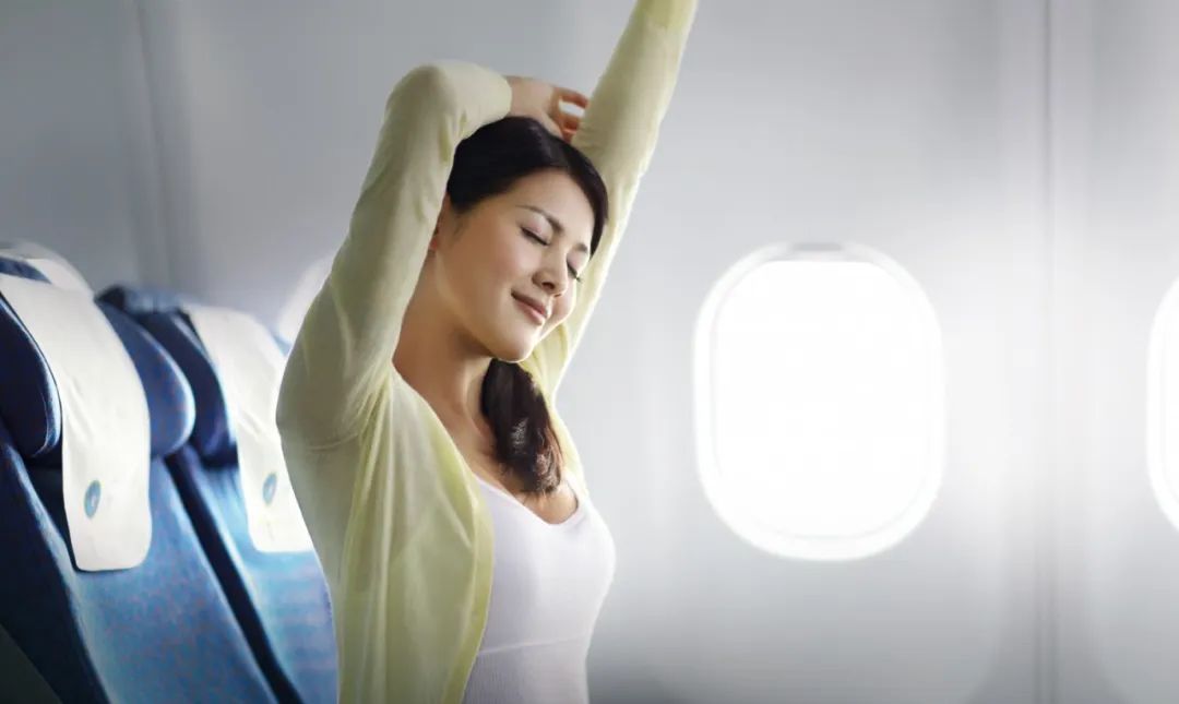 头等舱舒适体验_南航332商务舱_波音B787梦想客机特点